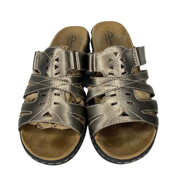 Clark's Bendable Sandals Women's 9 Wedge Heel Gold Leather Comfort Slip On 26CM - Picture 4 of 6